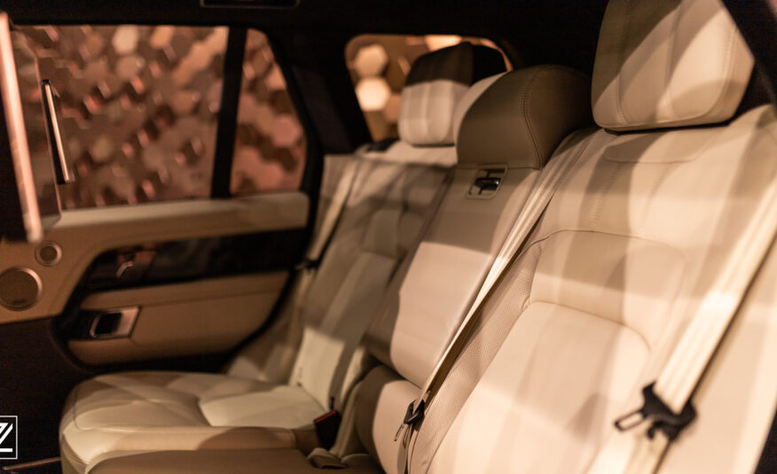 RANGE ROVER AUTOBIOGRAPHY