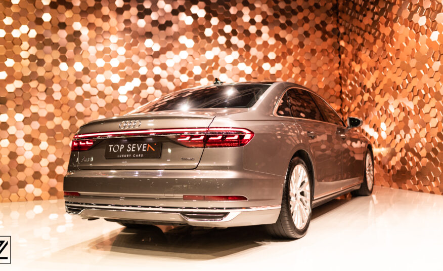 AUDI A8L