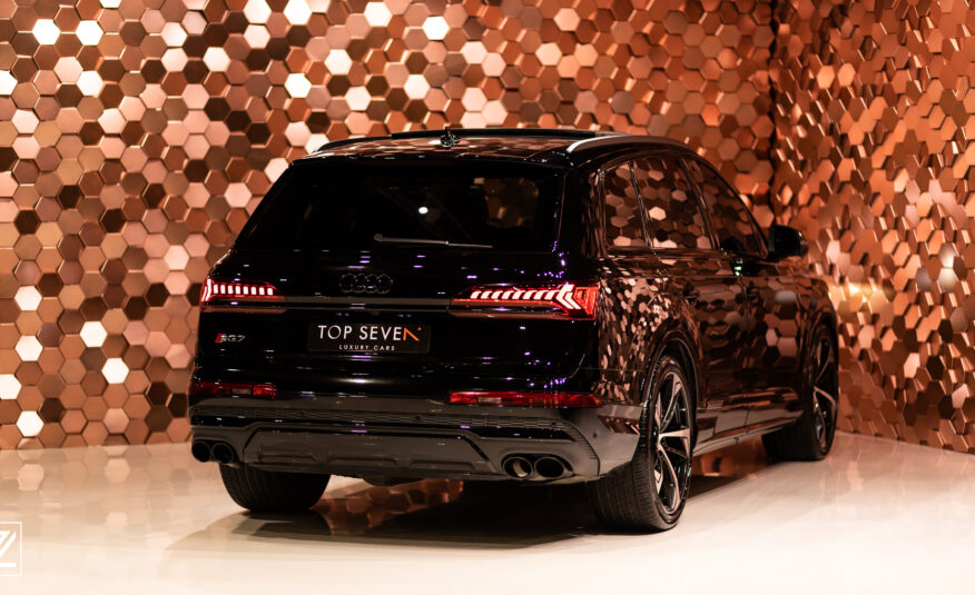 AUDI SQ7