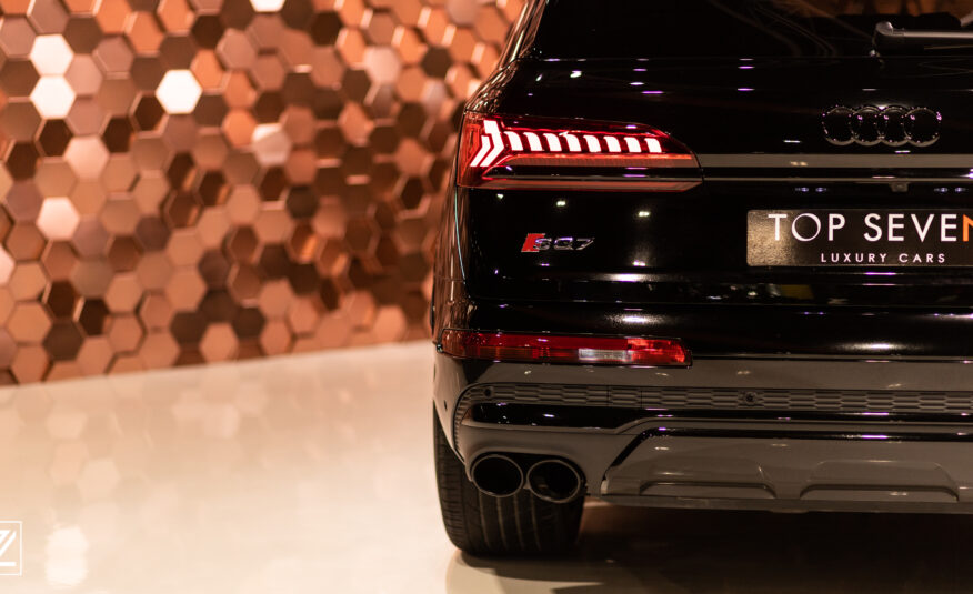 AUDI SQ7