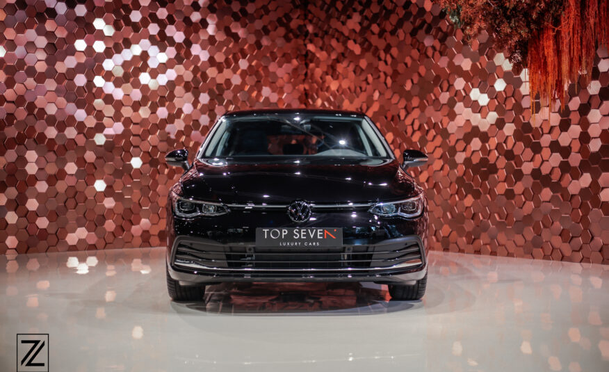 Volkswagen Golf 8