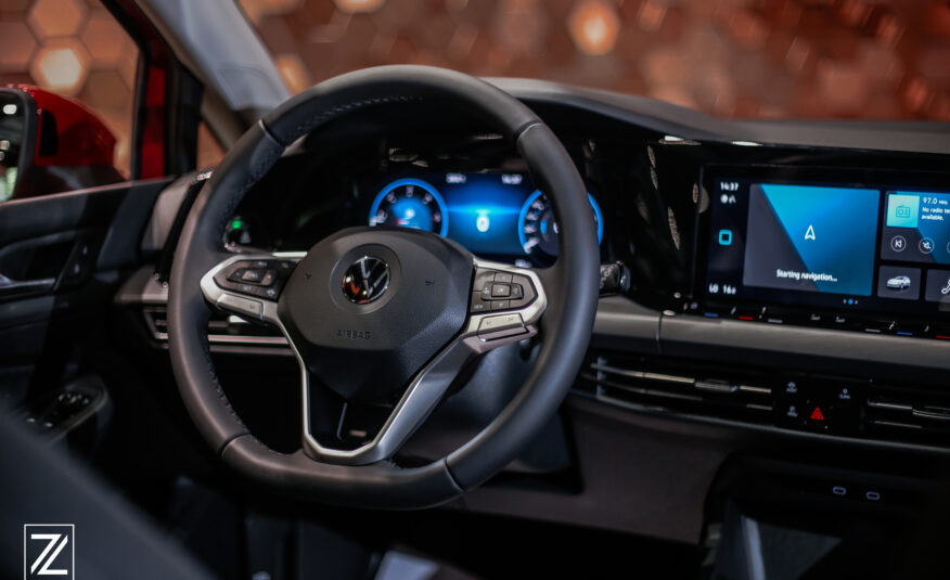 Volkswagen Golf 8