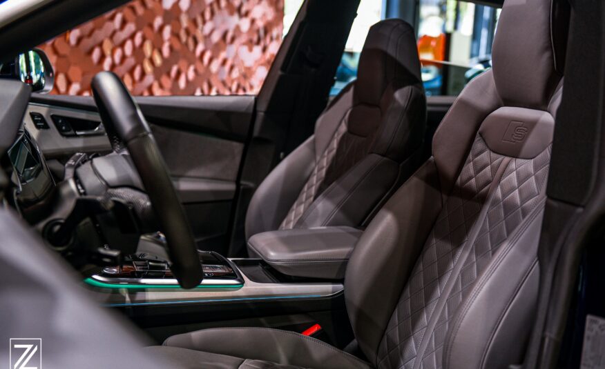 AUDI Q8 50 TDI
