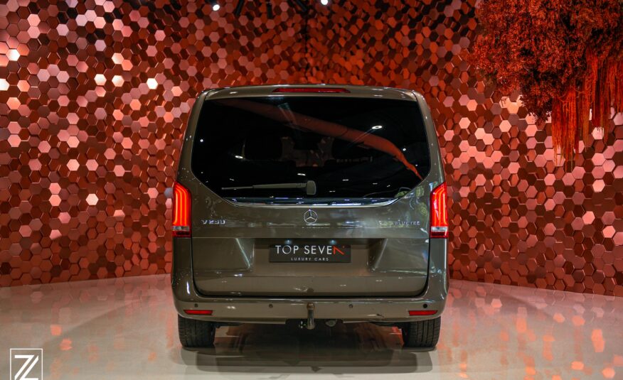 Mercedes Benz V 250