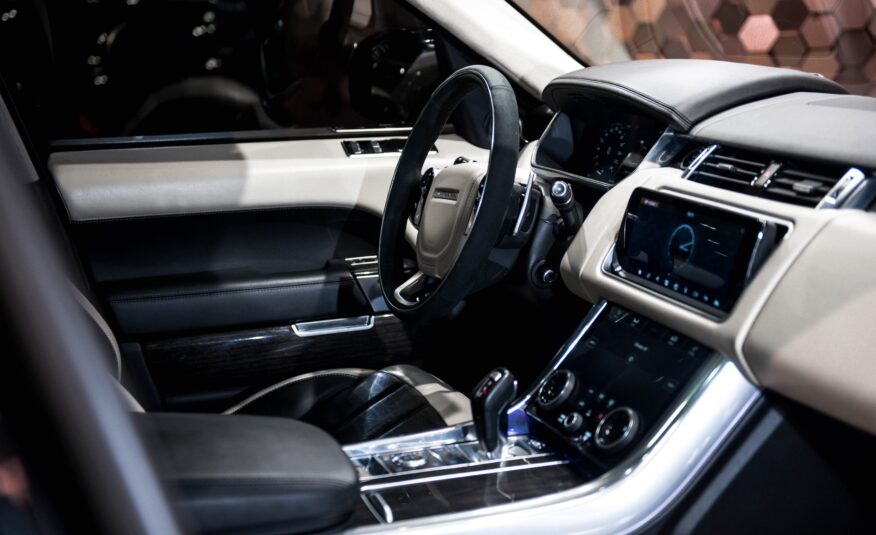 RANGE ROVER SPORT AUTOBIOGRAPHY