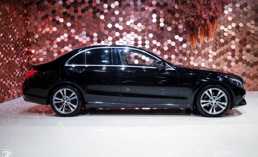 MERCEDES BENZ C 220