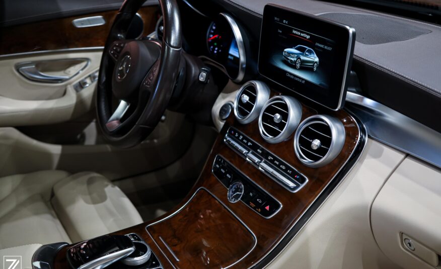 MERCEDES BENZ C 220