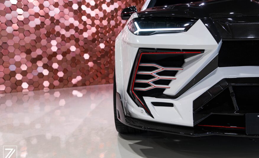 LAMBORGHINI URUS MANSORY