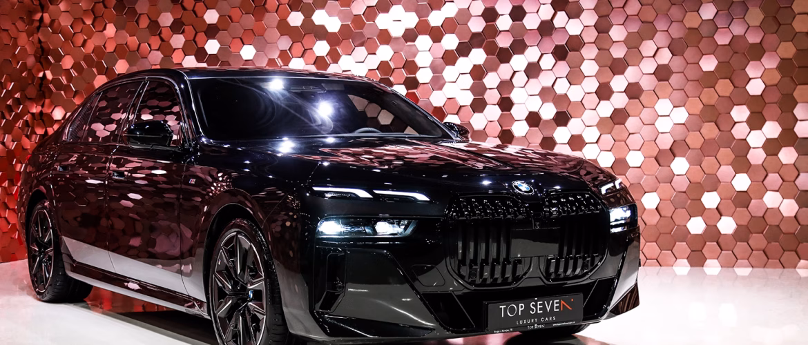 Leasing in Albania: Own Luxury with Audi Q8, BMW Serie 7, and BMW Serie 5